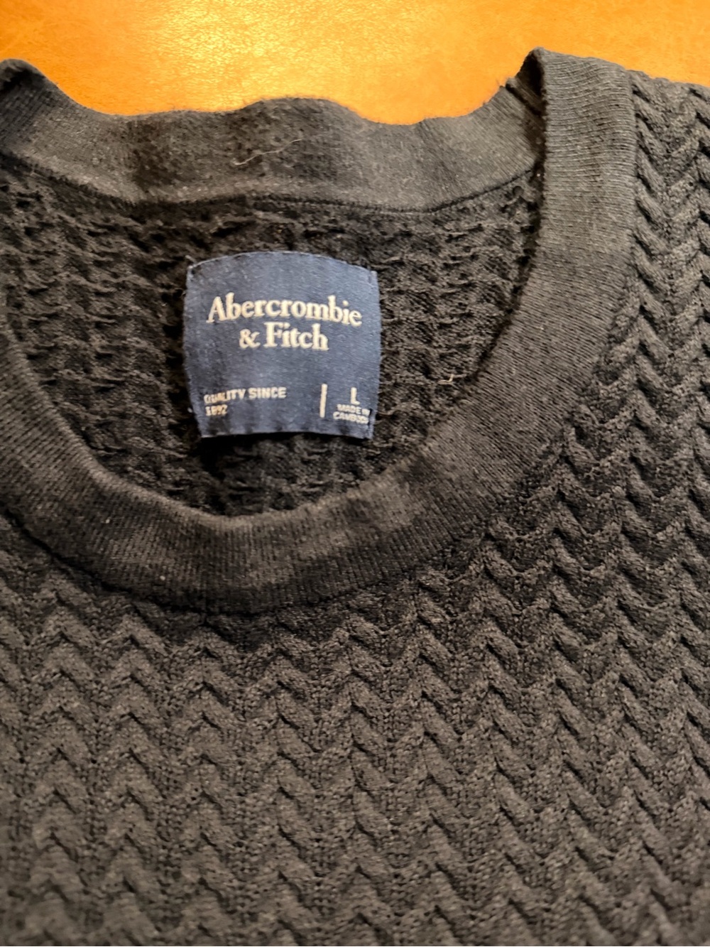 Abercrombie & Fitch Men's Black Textured Crewneck Short Sleeve Sweater